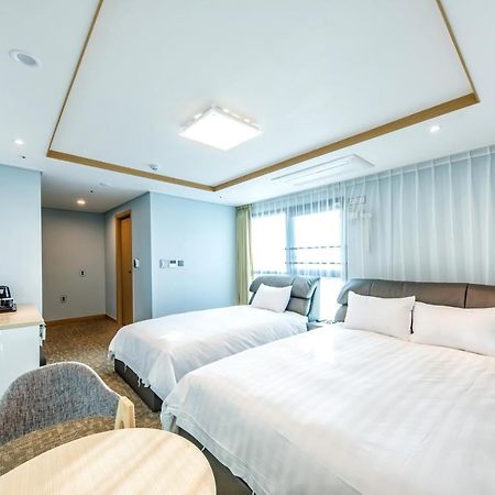 Hotel Dk Σεογκουίπο Εξωτερικό φωτογραφία