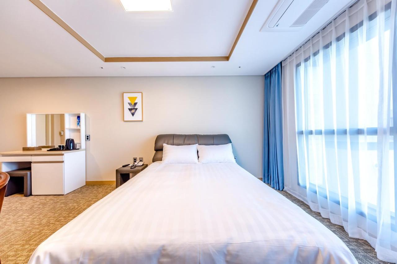 Hotel Dk Σεογκουίπο Εξωτερικό φωτογραφία