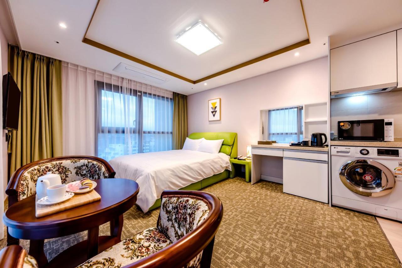Hotel Dk Σεογκουίπο Εξωτερικό φωτογραφία